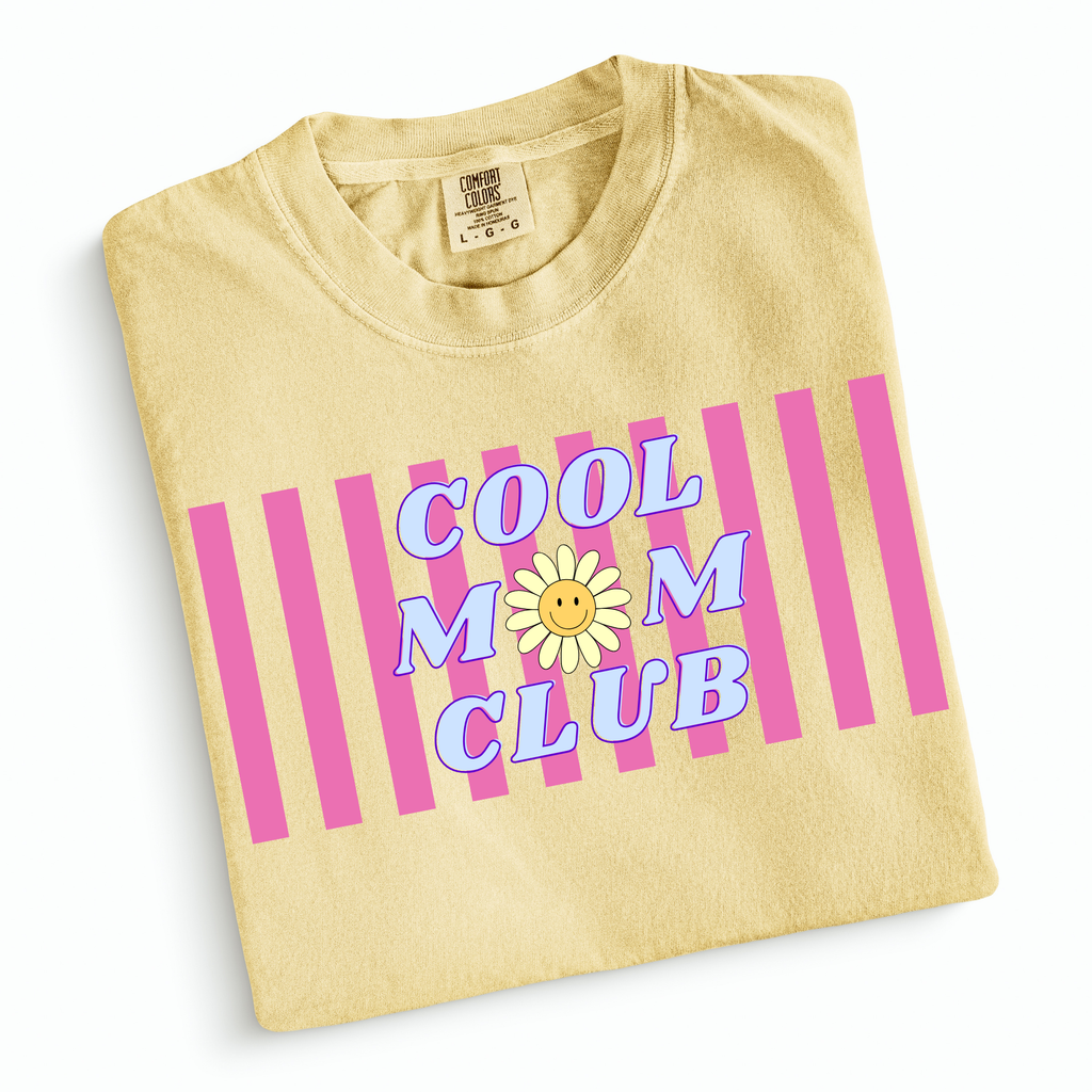 Cool Mom Club - Graphic Tee